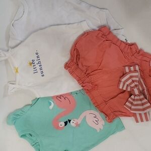 𝅺5/$30 CARTER'S Summer Bundle - Shorts,  t-shirt + 2 Bodysuits